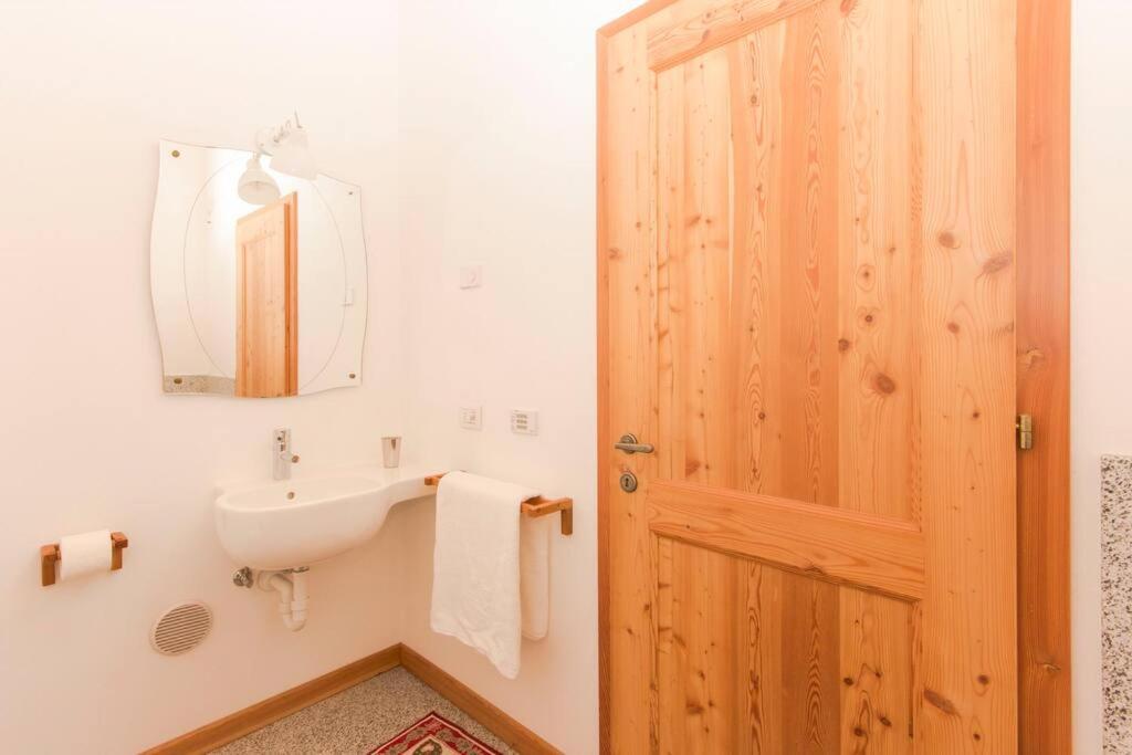 Lovely In Val Rendena 7 Apartment